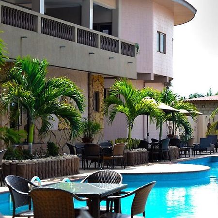 Mensvic Grand Hotel Accra Kültér fotó