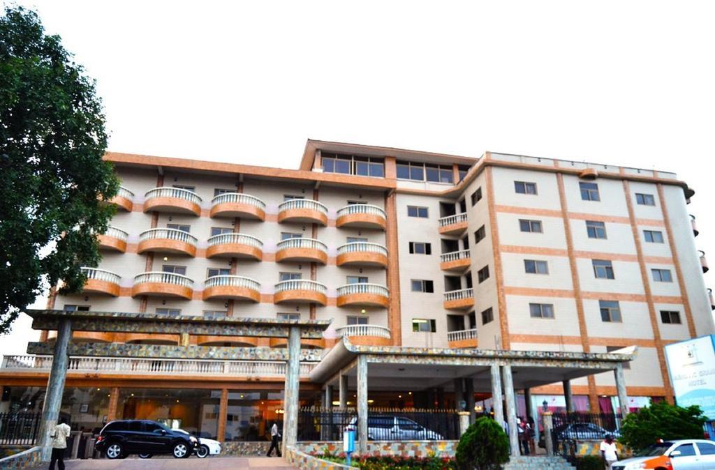 Mensvic Grand Hotel Accra Kültér fotó